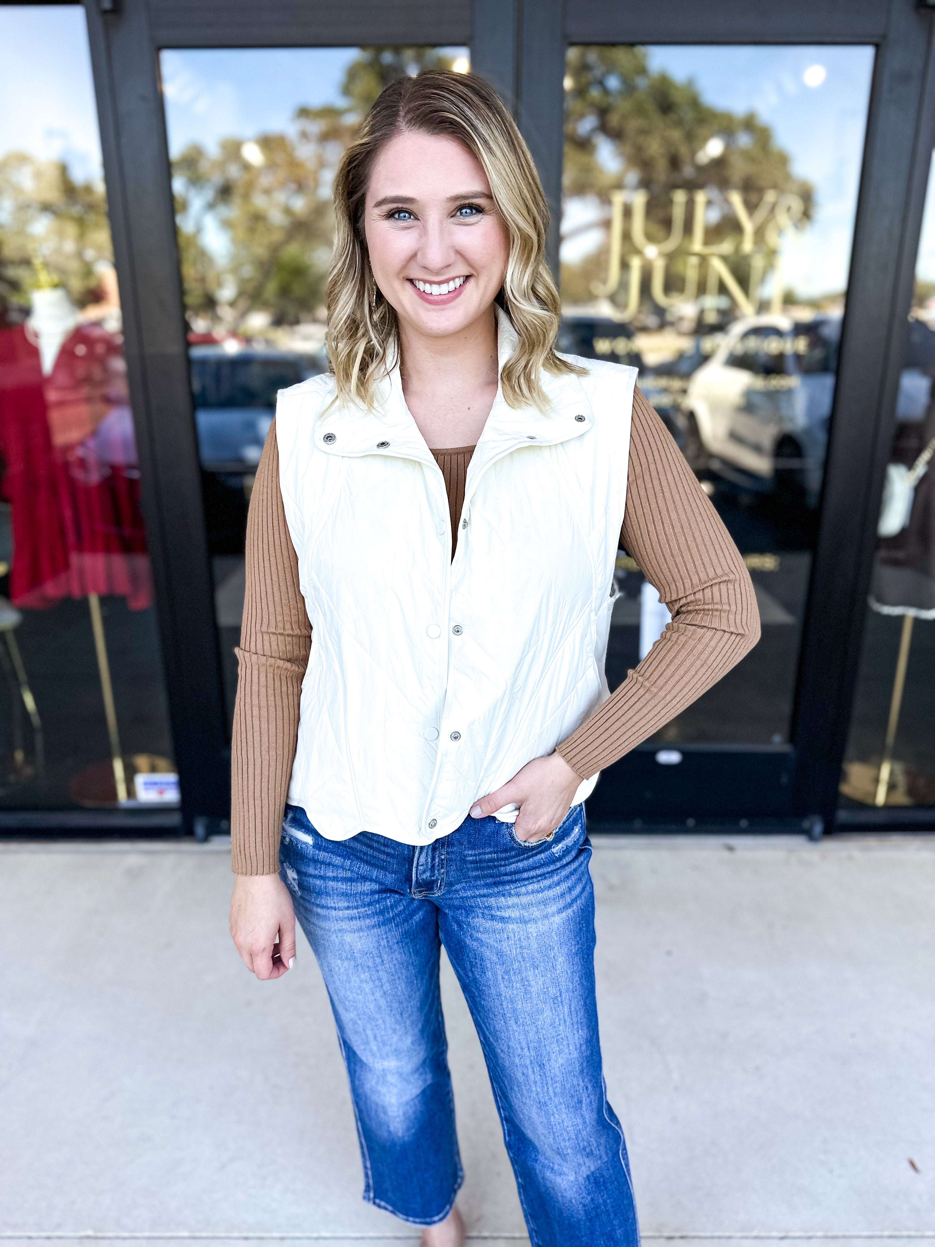 Scalloped Puffer Vest - Cream-600 Outerwear-ENTRO-July & June Women's Fashion Boutique Located in San Antonio, Texas