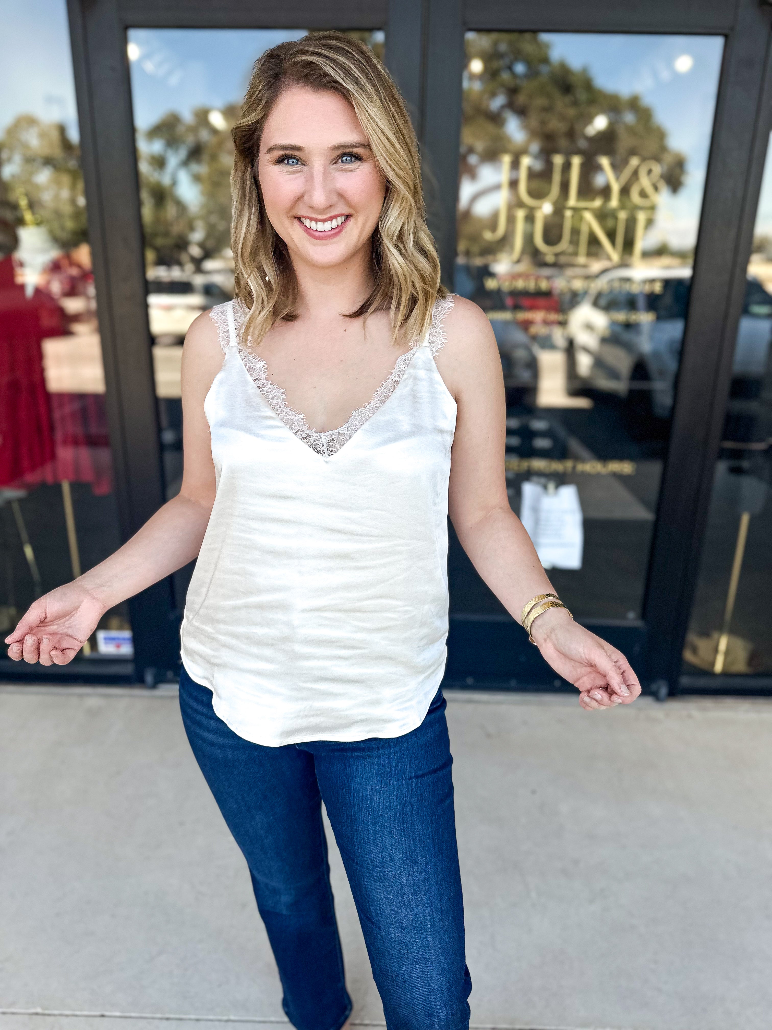 Elegance Lace Cami - Cream-200 Fashion Blouses-SKIES ARE BLUE-July & June Women's Fashion Boutique Located in San Antonio, Texas