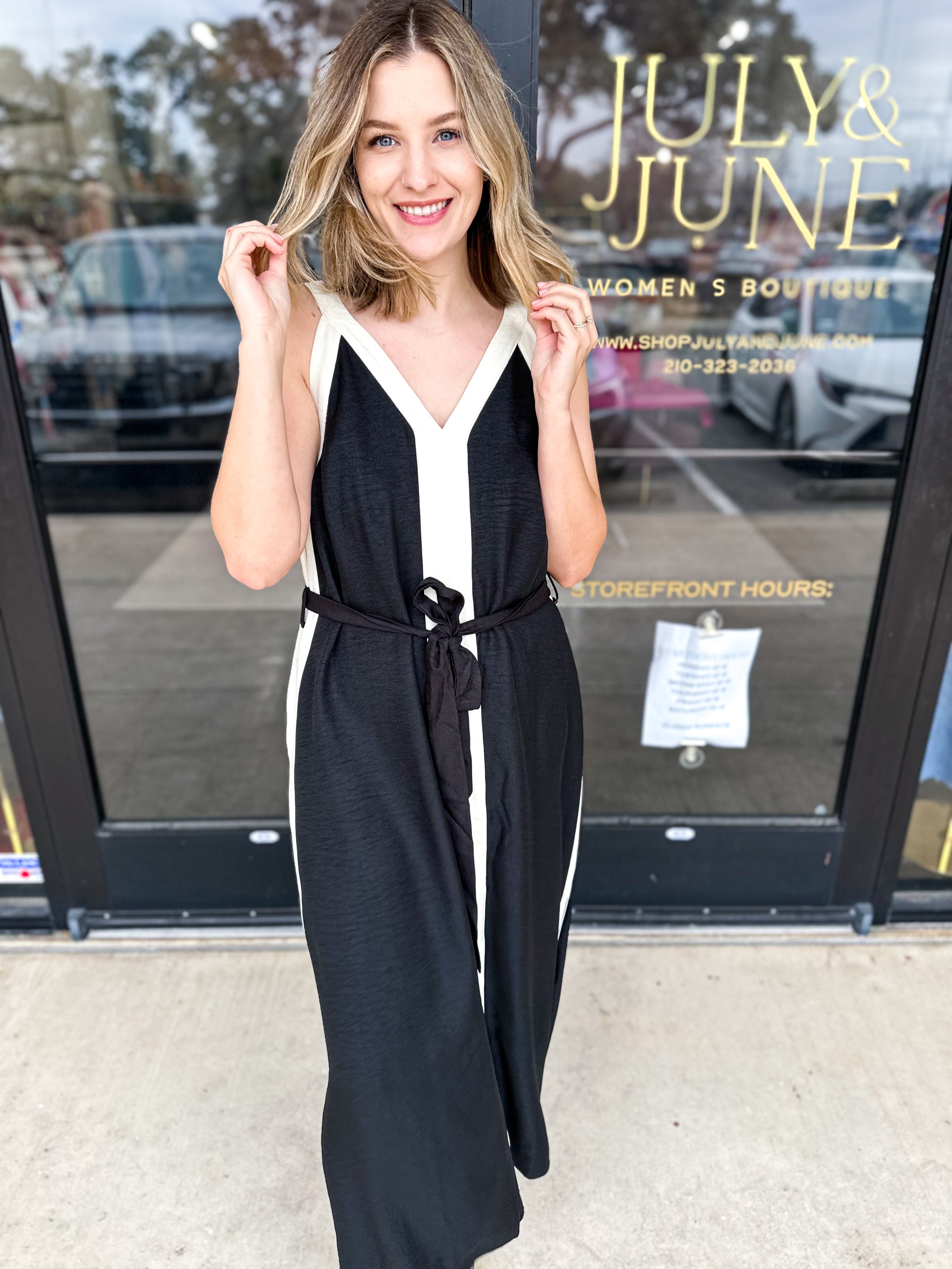 Throw On & Go Midi Dress-500 Midi-ENTRO-July & June Women's Fashion Boutique Located in San Antonio, Texas