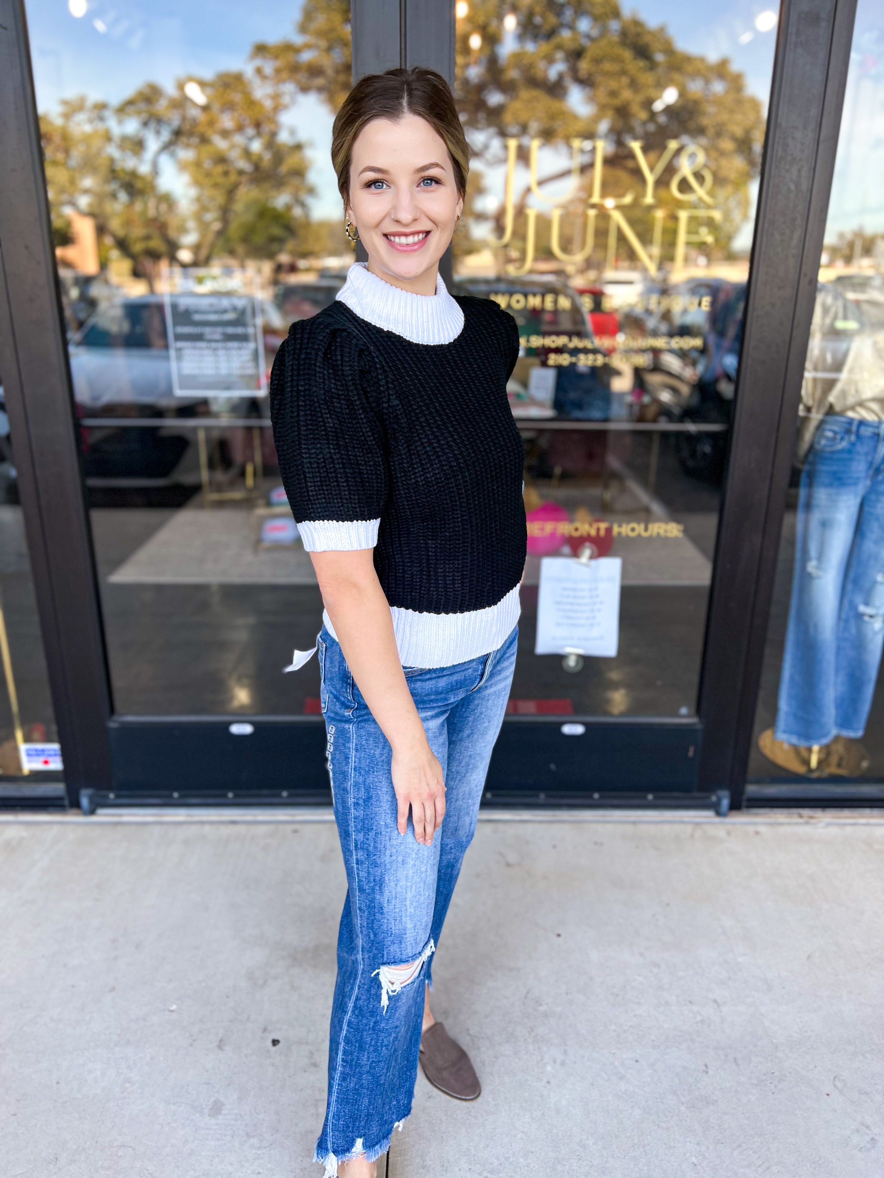 Black & White Short Sleeve Knit-230 Sweaters/Cardis-SUGARLIPS-July & June Women's Fashion Boutique Located in San Antonio, Texas