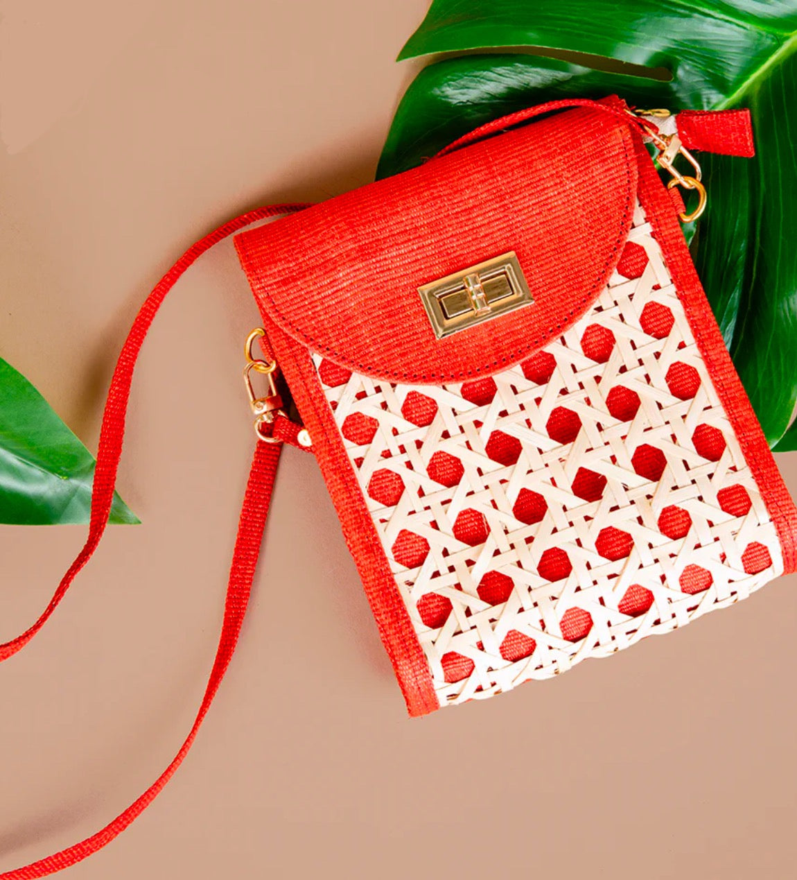 The Ellie Woven Crossbody - Red-130 ACCESSORIES-Soli & Sun-July & June Women's Fashion Boutique Located in San Antonio, Texas